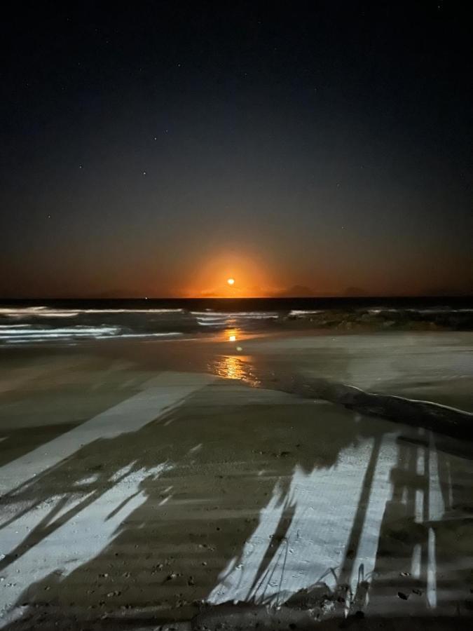 Vila Dos Gnomos Paraiso Mistico Pe Na Areia イリェウス エクステリア 写真