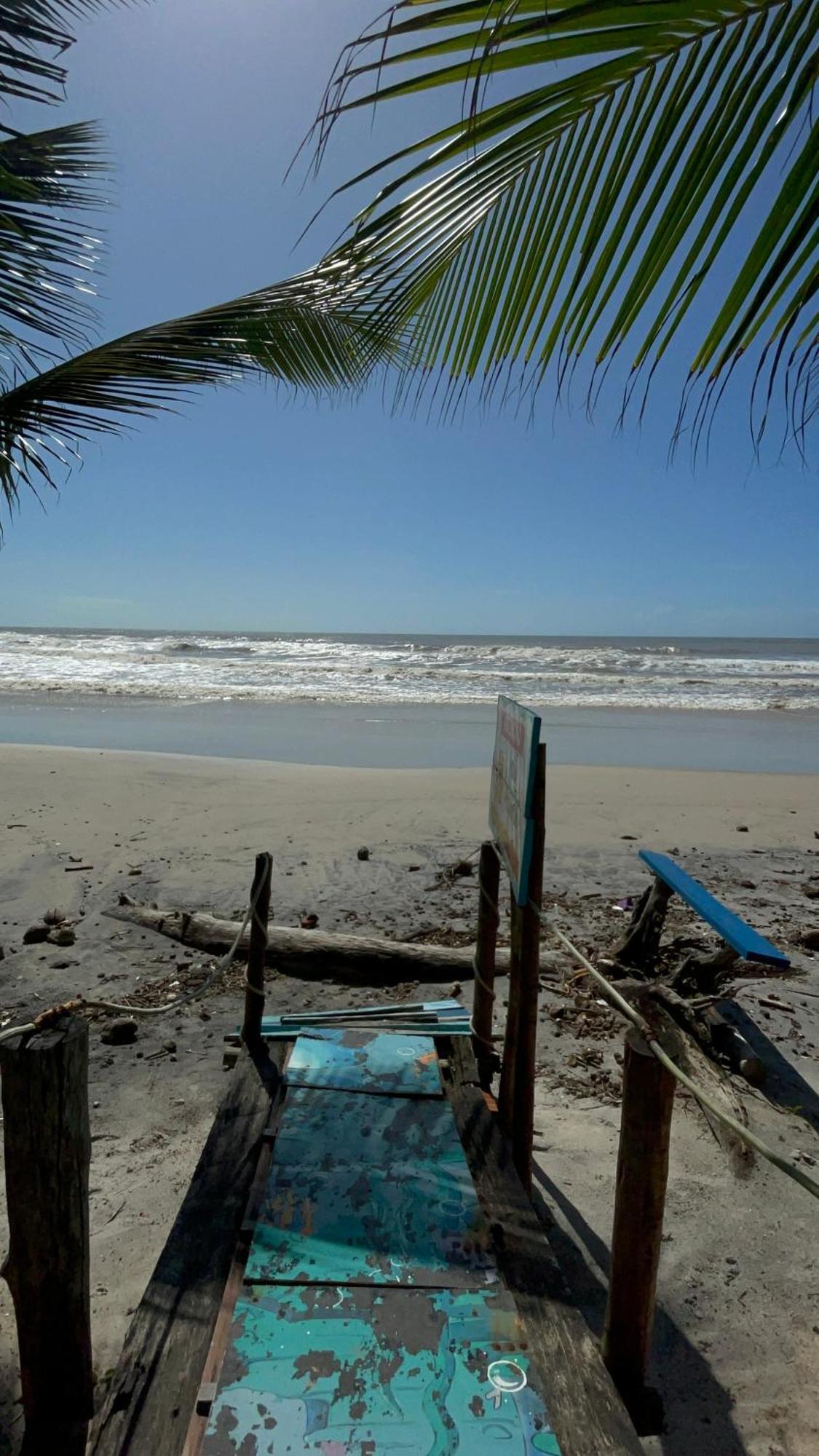 Vila Dos Gnomos Paraiso Mistico Pe Na Areia イリェウス エクステリア 写真